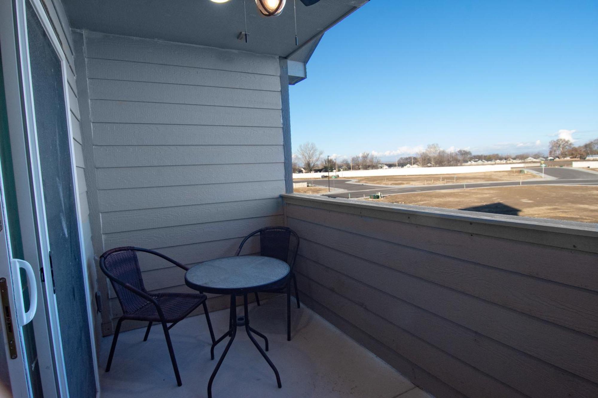 Caldwell Cliff Swallow Guest House Exterior photo
